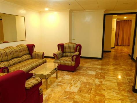 OFW HOTEL MANILA .